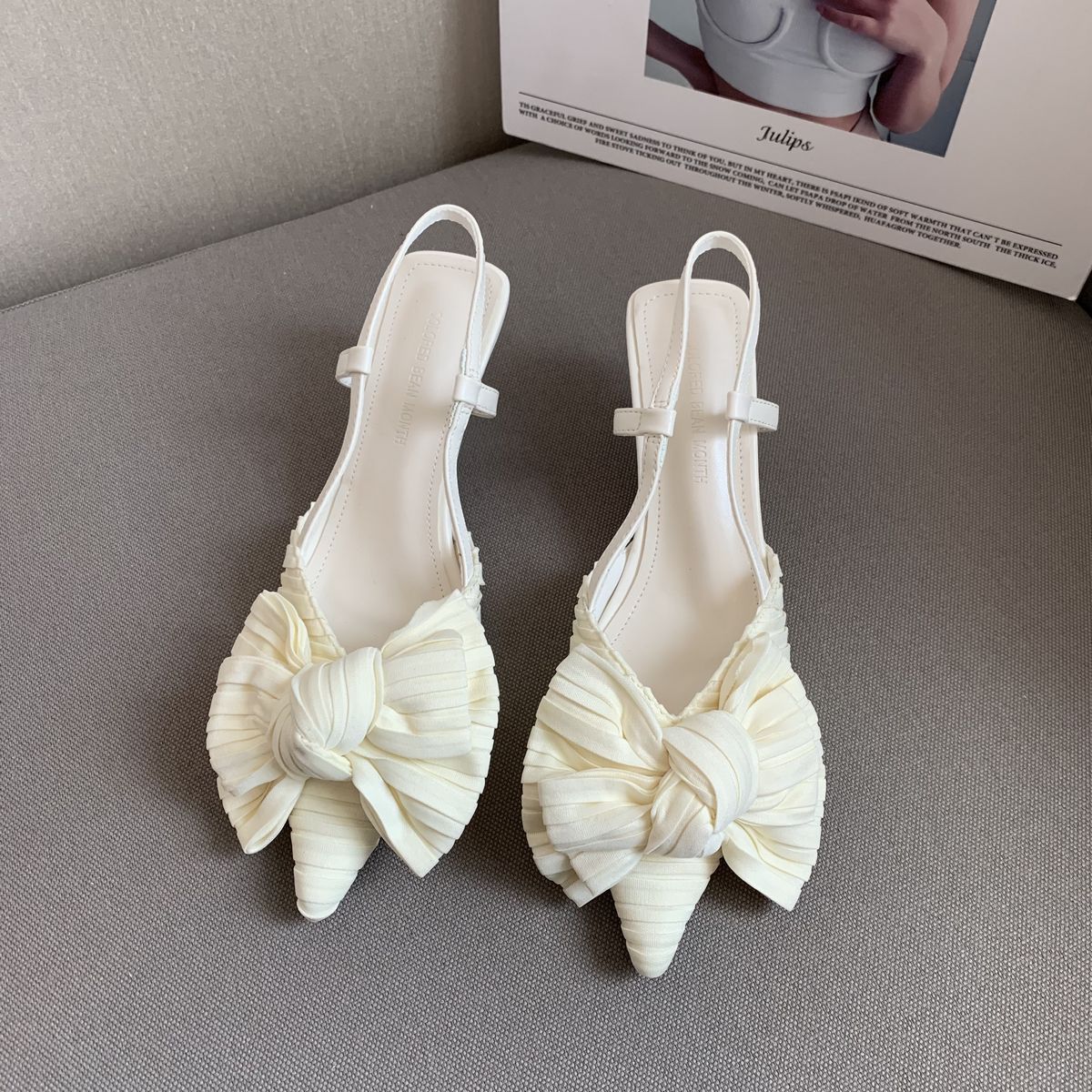 Pointed Toe Bow Stiletto Heels in Microfiber